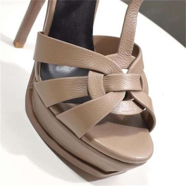 Sky Blue Women Sandals Tribute Patent Leather Platform Stiletto High Heel Shoes 10/14 Cm T-strap Heels with Box Us10, _ patent leather- black
Sky Blue Women Sandals Tribute Patent Leather Platform Stiletto High Heel Shoes 10/14 Cm T-strap Heels with Box Us10, _ patent leather- black