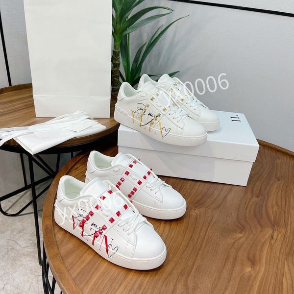 classical d low pro halloween sneaker casual shoes black white orange noctilucent sports trainer reflection skateboard sneake yh211112, Red;white
classical d low pro halloween sneaker casual shoes black white orange noctilucent sports trainer reflection skateboard sneake yh211112, Red;white