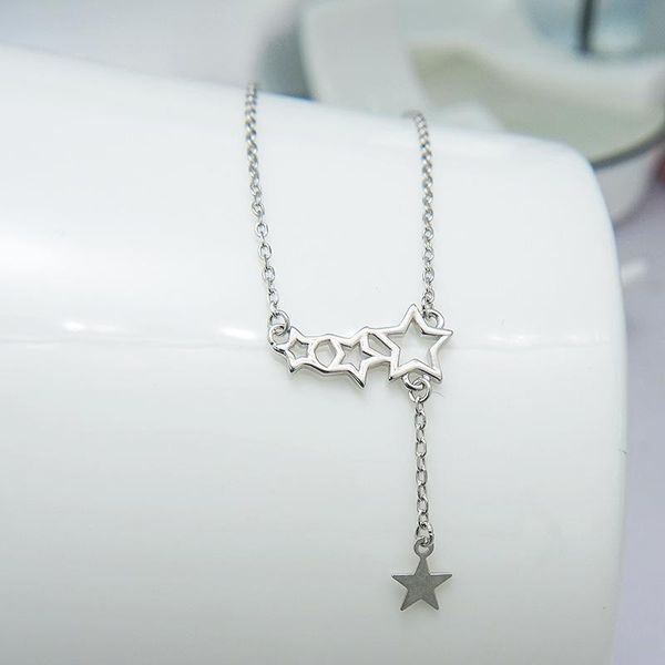 pendant necklaces jewelry women's necklace hollow five-pointed star sweet and cute clavicle chain accessories party gifts, Silver
pendant necklaces jewelry women's necklace hollow five-pointed star sweet and cute clavicle chain accessories party gifts, Silver