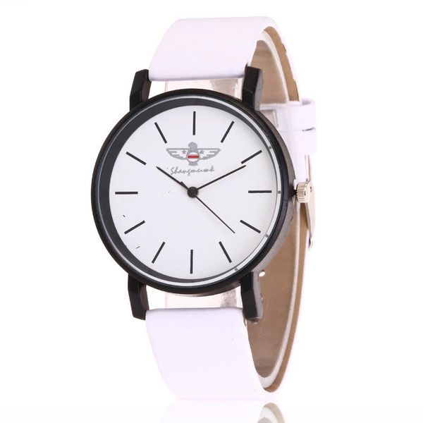 wristwatches s black&white leather watch women men lovers bee simple dress quartz wristwatch, Slivery;brown
wristwatches s black&white leather watch women men lovers bee simple dress quartz wristwatch, Slivery;brown