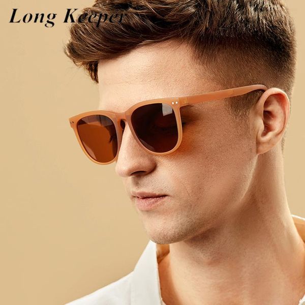 sunglasses folding brand design fashion women men fold portable foldable sun glasses rivet frame folded uv400 lens shades mirror, White;black 
sunglasses folding brand design fashion women men fold portable foldable sun glasses rivet frame folded uv400 lens shades mirror, White;black