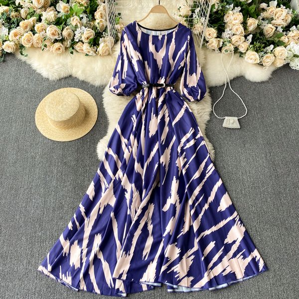 summer new arrival women elegant o-neck a-line slim long dress female simplicity color contrast fashion maxi dress 2022, Black;gray 
summer new arrival women elegant o-neck a-line slim long dress female simplicity color contrast fashion maxi dress 2022, Black;gray