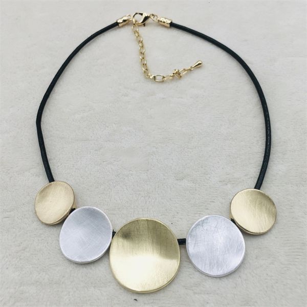 women's simple round alloy drawing process necklace fashion leather rope clavicle chain, Black
women's simple round alloy drawing process necklace fashion leather rope clavicle chain, Black