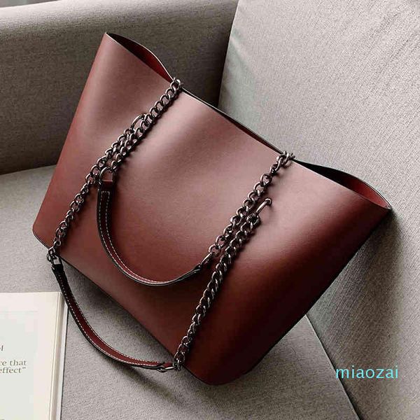 designer pu leather shoulder bags for women 2020 chain high capacity handbags travel luxury hand bag female large capacity totes c0326
designer pu leather shoulder bags for women 2020 chain high capacity handbags travel luxury hand bag female large capacity totes c0326