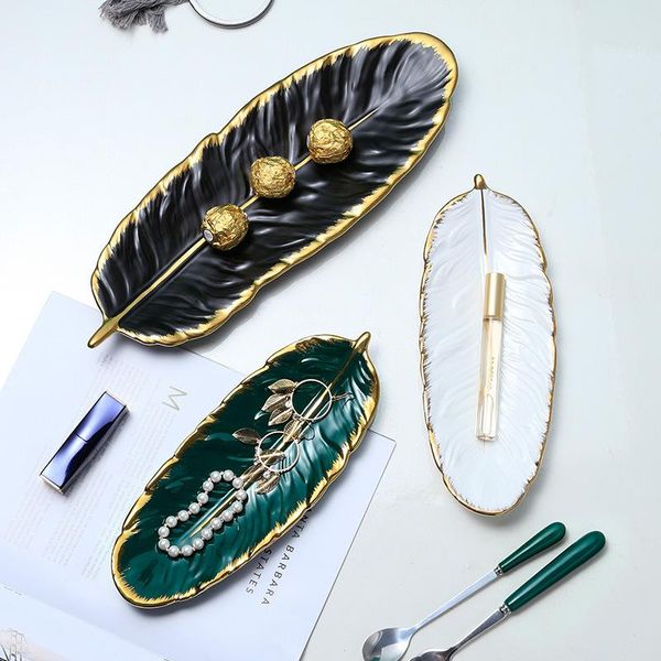 nordic luxury phnom penh ceramic dessert plate dark green feather banana leaf fruit dry storage dishes & plates
nordic luxury phnom penh ceramic dessert plate dark green feather banana leaf fruit dry storage dishes & plates
