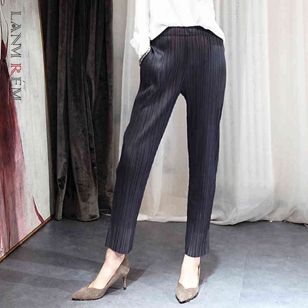 high waist blue trousers loose green pleated fitted pants women's fashion trend spring and autumn 2e1127 210507, Black;white
high waist blue trousers loose green pleated fitted pants women's fashion trend spring and autumn 2e1127 210507, Black;white