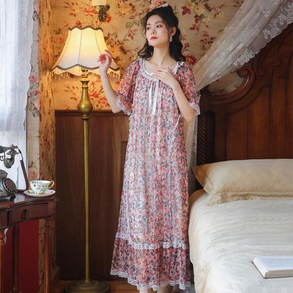 women's sleepwear girls vintage lace short sleeves printed gauze nightgowns simple long style ankle-length night skirt round neck night, Black;red
women's sleepwear girls vintage lace short sleeves printed gauze nightgowns simple long style ankle-length night skirt round neck night, Black;red