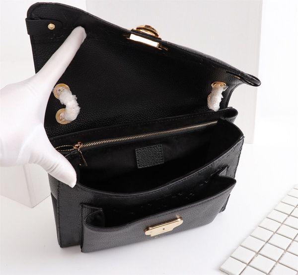 original fashion designer luxury handbags purses vavin bag women tote brand classic style genuine leather shoulder bags
original fashion designer luxury handbags purses vavin bag women tote brand classic style genuine leather shoulder bags
