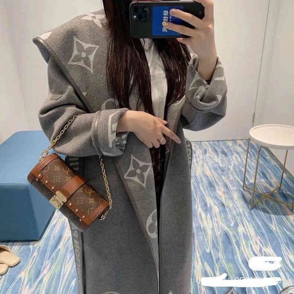 designerwoolen waistband is thin, hooded windbreaker printed coat women's popular fashion brand new autumn and winterbalencaiga, Black
designerwoolen waistband is thin, hooded windbreaker printed coat women's popular fashion brand new autumn and winterbalencaiga, Black
