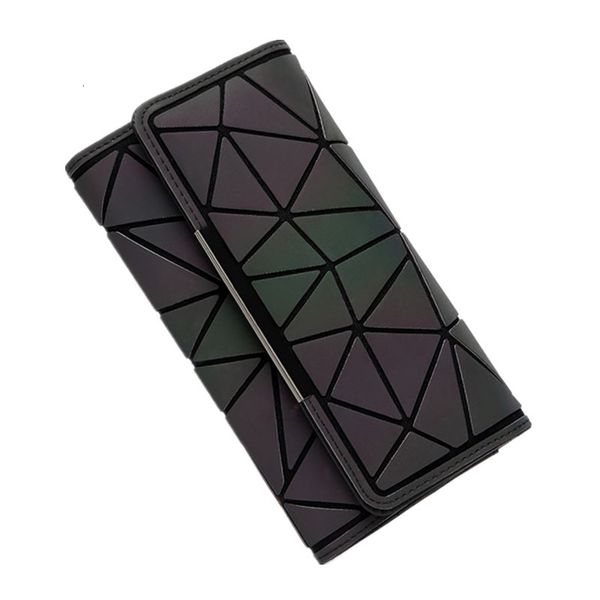 lingge luminous wallet geometric colorful hand bag long women's mobile phone card y906, Red;black
lingge luminous wallet geometric colorful hand bag long women's mobile phone card y906, Red;black