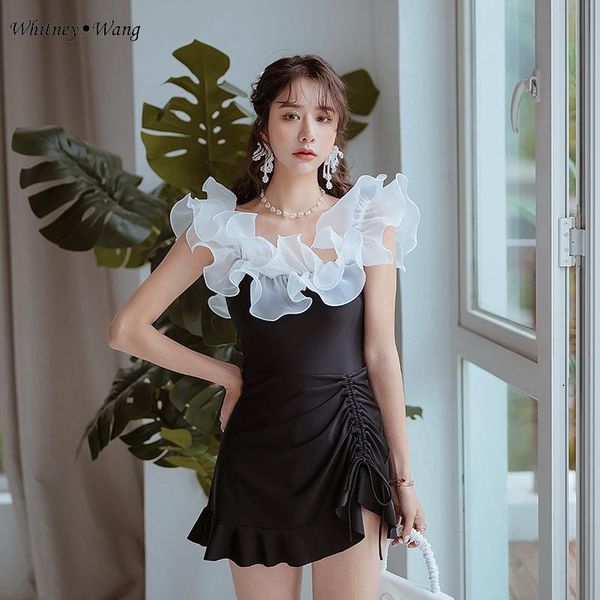 women's swimwear whitney wang 2021 summer fashion layered ruffles patchwork drawstring beach dress women swimming bathing wear, White;black
women's swimwear whitney wang 2021 summer fashion layered ruffles patchwork drawstring beach dress women swimming bathing wear, White;black