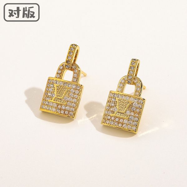 charms earrings 925 silver needle l family donkey lock shaped copper inlaid zircon plated real gold personalized female, Golden
charms earrings 925 silver needle l family donkey lock shaped copper inlaid zircon plated real gold personalized female, Golden