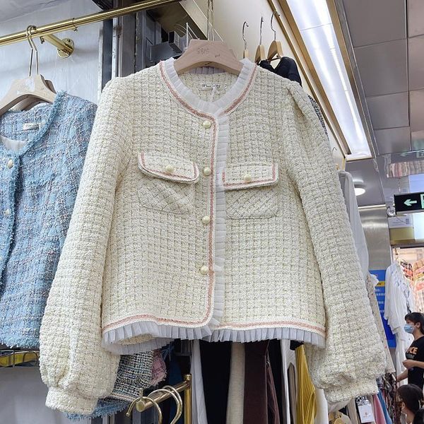 women's jackets 2021 autumn elegant tweed coat women ruffled long sleeve casual korean jacket female single breasted loose oversized, Black;brown
women's jackets 2021 autumn elegant tweed coat women ruffled long sleeve casual korean jacket female single breasted loose oversized, Black;brown