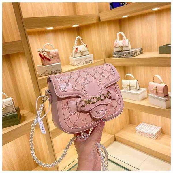 2022 factory outlet online bag female korean version embroidered saddle women's single shoulder oblique cross small square bag
2022 factory outlet online bag female korean version embroidered saddle women's single shoulder oblique cross small square bag