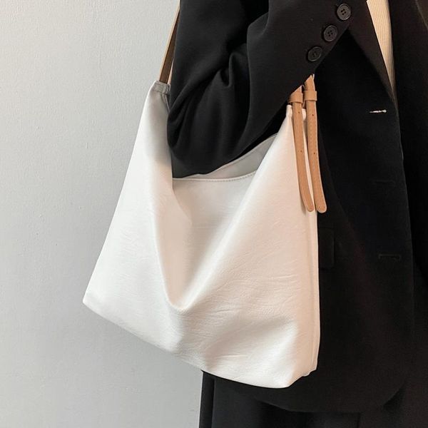 evening bags korean version of the ladies tote bag 2021 fashion wild large-capacity one-shoulder underarm net red simple messenger
evening bags korean version of the ladies tote bag 2021 fashion wild large-capacity one-shoulder underarm net red simple messenger
