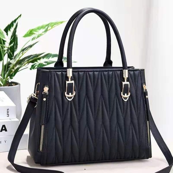 evening bags women purse and handbag 2021 fashionable bucket bag stitched lager capacity crossbody sac a main femme
evening bags women purse and handbag 2021 fashionable bucket bag stitched lager capacity crossbody sac a main femme