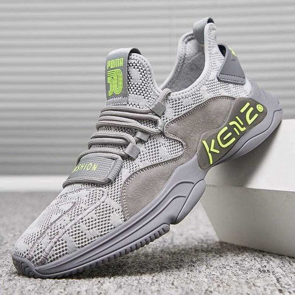 autumn 2021 korean men's mesh casual shoes versatile woven breathable sports soft sole lighttraining sneakers 
autumn 2021 korean men's mesh casual shoes versatile woven breathable sports soft sole lighttraining sneakers