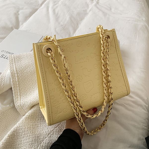 women's new soft leather texture single shoulder bag fashion printing simple solid color tote large capacity handbag
women's new soft leather texture single shoulder bag fashion printing simple solid color tote large capacity handbag