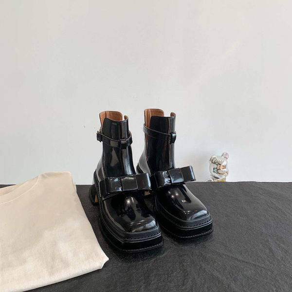 early spring fashion retro bow boots patent leather square toe hollow out high-heeled buckle single shoes with thick soles high-end quality, Black
early spring fashion retro bow boots patent leather square toe hollow out high-heeled buckle single shoes with thick soles high-end quality, Black