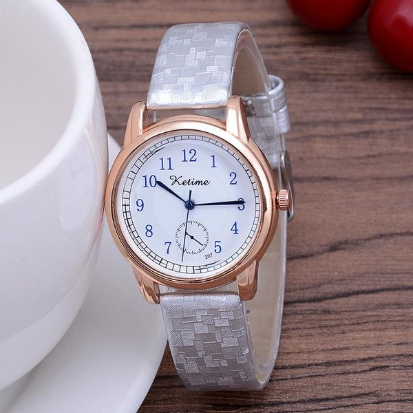 wristwatches leather strap quartz women's watch ladies fashion korean women clock relogio feminino masculino, Slivery;brown
wristwatches leather strap quartz women's watch ladies fashion korean women clock relogio feminino masculino, Slivery;brown