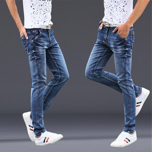 men's jeans 2021 spring and autumn men slim feet pants korean version of the trend youth denim long, Blue
men's jeans 2021 spring and autumn men slim feet pants korean version of the trend youth denim long, Blue