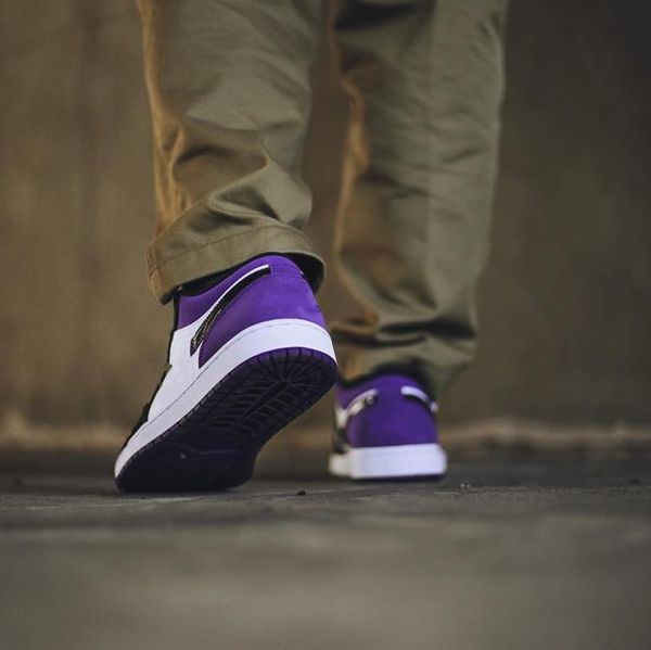 jumpman 1 low court purple shoes with white black berathable sports sneakers designer men schoenen
jumpman 1 low court purple shoes with white black berathable sports sneakers designer men schoenen