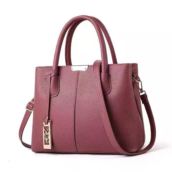 classic mini flap square lambskin bags genuine leather gold ball adjustable shoulder strap turn lock luxury designer purse cosmetic vanity h
classic mini flap square lambskin bags genuine leather gold ball adjustable shoulder strap turn lock luxury designer purse cosmetic vanity h
