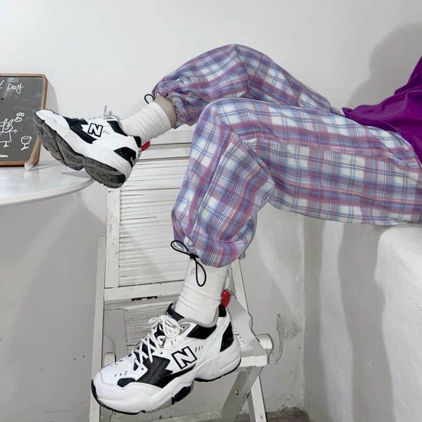 women's pants & capris plaid pants, suitable for all women, fashion casual wear, korean pico style, loose, straight and wide, 2021, Black;white
women's pants & capris plaid pants, suitable for all women, fashion casual wear, korean pico style, loose, straight and wide, 2021, Black;white