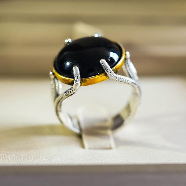 fashion men black stone ring classic vintage male pattern texture engagement jewelry accessories for party gift cluster rings, Golden;silver
fashion men black stone ring classic vintage male pattern texture engagement jewelry accessories for party gift cluster rings, Golden;silver