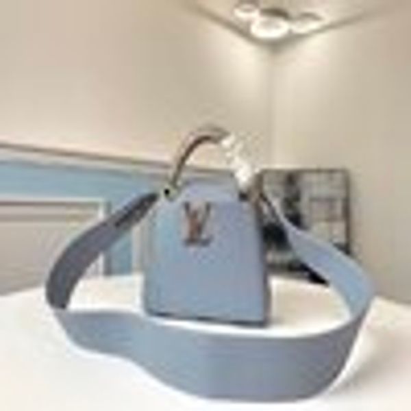 libobo6_1 qup8 m55921 backpacks handbags iconic handles shoulder bags totes cross body bag clutches evening oxidized leather business, Red;black
libobo6_1 qup8 m55921 backpacks handbags iconic handles shoulder bags totes cross body bag clutches evening oxidized leather business, Red;black