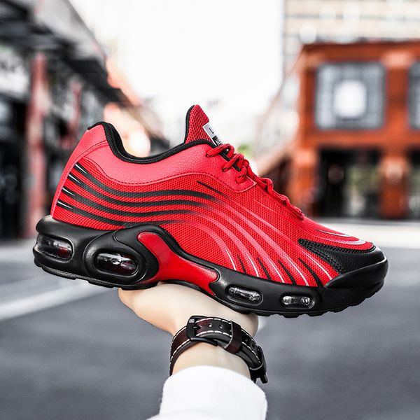 new men sneakers comfortable non-slip breathable men sports shoes thick bottom men walking shoes
new men sneakers comfortable non-slip breathable men sports shoes thick bottom men walking shoes