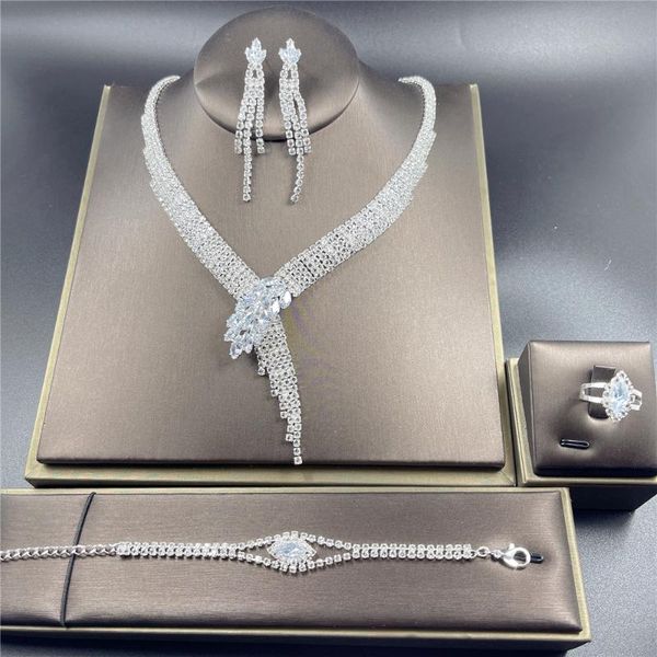 earrings & necklace geometric rhinestone female jewelry set wedding party banquet interpret your temperament and charm, Silver
earrings & necklace geometric rhinestone female jewelry set wedding party banquet interpret your temperament and charm, Silver