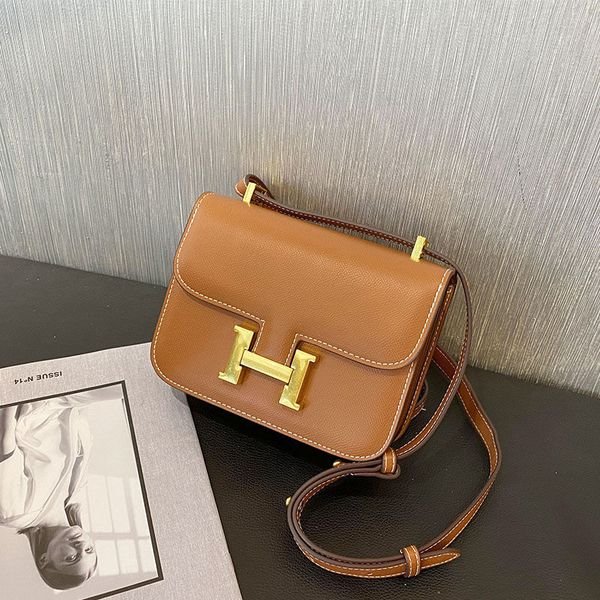 designer handbags herme women's h buckle kangkang fashion versatile single shoulder tofu small square stewardess bag senior messengerbb
designer handbags herme women's h buckle kangkang fashion versatile single shoulder tofu small square stewardess bag senior messengerbb