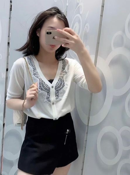 308 2021 spring summer brand same style sweaters cardigan regular long sleeve v neck women clothes weinish, White;black
308 2021 spring summer brand same style sweaters cardigan regular long sleeve v neck women clothes weinish, White;black