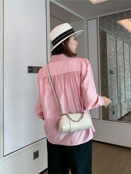 evening bags 2021 korean version retro chic chain handbag clip bag super pure color women's messenger single shoulder purses
evening bags 2021 korean version retro chic chain handbag clip bag super pure color women's messenger single shoulder purses