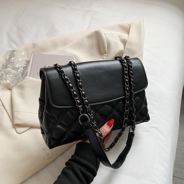 evening bags lingge chain shoulder women's bag 2021 fall trendy fashion texture single small square messenger
evening bags lingge chain shoulder women's bag 2021 fall trendy fashion texture single small square messenger