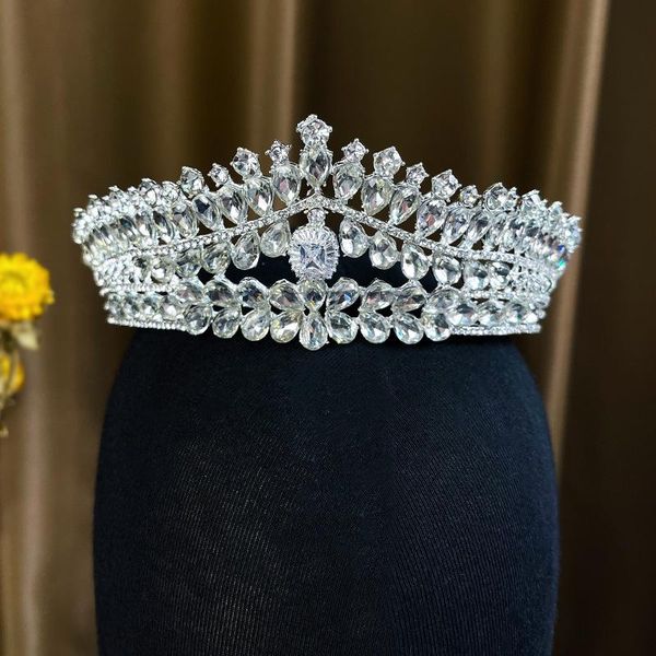 hair clips & barrettes bridal crown headwear retro simple headband luxury alloy wedding birthday accessories for female ea, Golden;silver
hair clips & barrettes bridal crown headwear retro simple headband luxury alloy wedding birthday accessories for female ea, Golden;silver