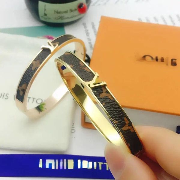 bangle korean fashion simple flower pattern leather letter personality temperament cool girl bracelet girlfriend gift jewelry, Black
bangle korean fashion simple flower pattern leather letter personality temperament cool girl bracelet girlfriend gift jewelry, Black
