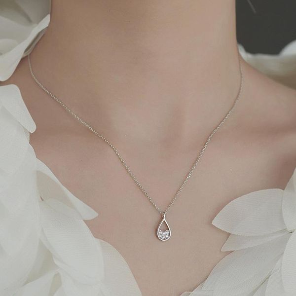 delicate zircon water drop necklace for women 2021 style simple elegant korea japan cool accessories clavicle chain pendant necklaces, Silver
delicate zircon water drop necklace for women 2021 style simple elegant korea japan cool accessories clavicle chain pendant necklaces, Silver