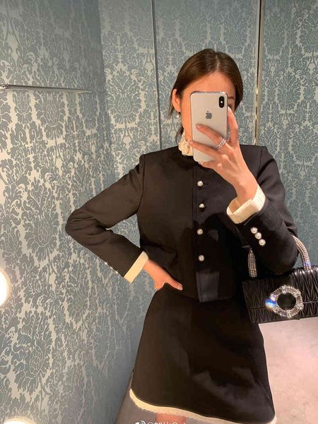 dress luxury italian design black style lace stand collar silk lined elegant suit, Black;gray
dress luxury italian design black style lace stand collar silk lined elegant suit, Black;gray