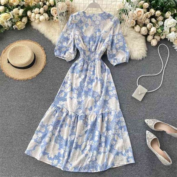 fmfssom 2021 summer spring floral printed v-neck single breasted puff sleeve women female a-line high waist midi dress, Black;gray
fmfssom 2021 summer spring floral printed v-neck single breasted puff sleeve women female a-line high waist midi dress, Black;gray