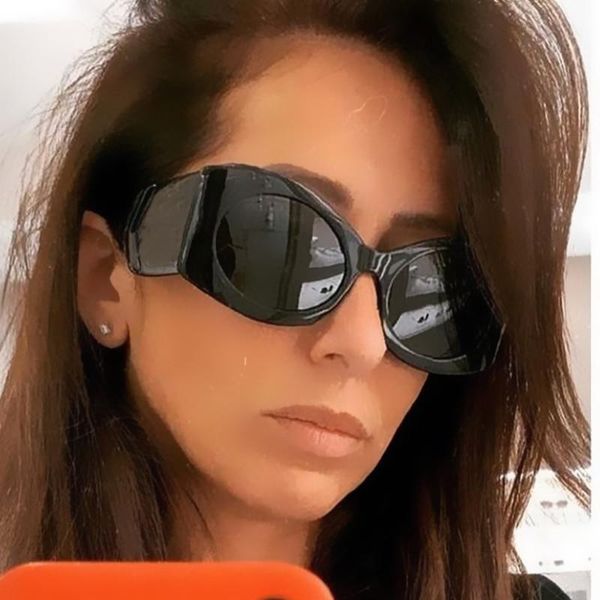 sunglasses vintage black gradient round for women 2021 brand wide leg patchwork sun glasses female elegant shades, White;black
sunglasses vintage black gradient round for women 2021 brand wide leg patchwork sun glasses female elegant shades, White;black