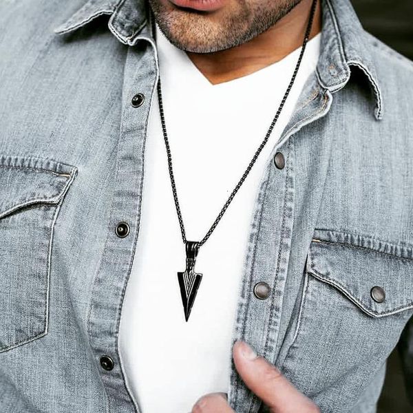 pendant necklaces 2021 fashion arrow men necklace classic stainless steel chain for jewelry gift, Silver
pendant necklaces 2021 fashion arrow men necklace classic stainless steel chain for jewelry gift, Silver