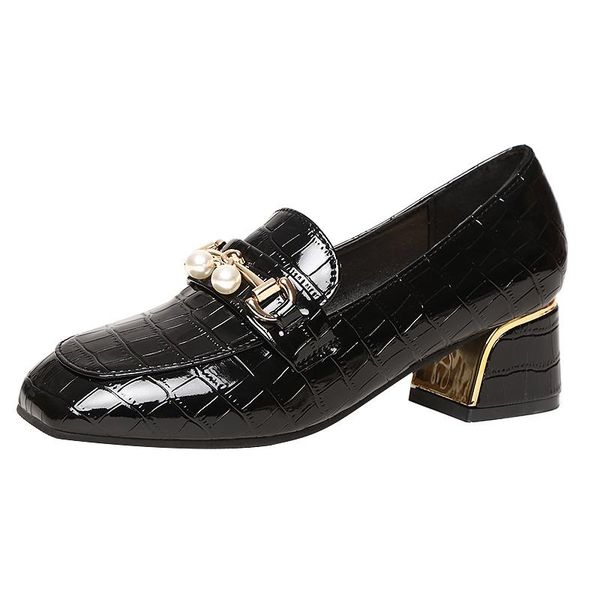 dress shoes women patent leather high heels square toe pumps embossing metal boat woman wedding big size 42, Black
dress shoes women patent leather high heels square toe pumps embossing metal boat woman wedding big size 42, Black