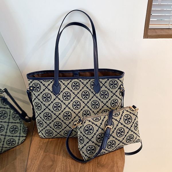 high-quality s 2021 new women's large canvas tote one shoulder portable letter shopping bag
high-quality s 2021 new women's large canvas tote one shoulder portable letter shopping bag