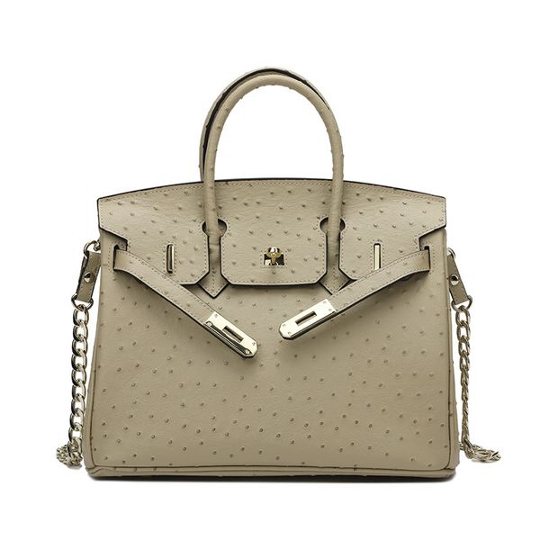 the same ostrich pattern new one shoulder straddle handbag, cow leather lady bag
the same ostrich pattern new one shoulder straddle handbag, cow leather lady bag