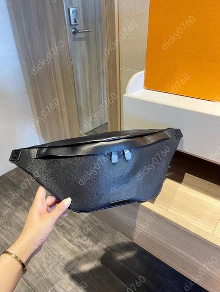 luxurys designers bumbag crossbody shoulder bag men's waist bags cellphone case temperament cross fanny package belt bags
luxurys designers bumbag crossbody shoulder bag men's waist bags cellphone case temperament cross fanny package belt bags