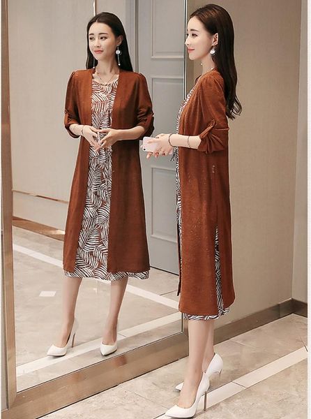 casual dresses beach cotton linen two piece dress 2021 summer for women elegant luxury retro office workwear long print hj312, Black;gray
casual dresses beach cotton linen two piece dress 2021 summer for women elegant luxury retro office workwear long print hj312, Black;gray