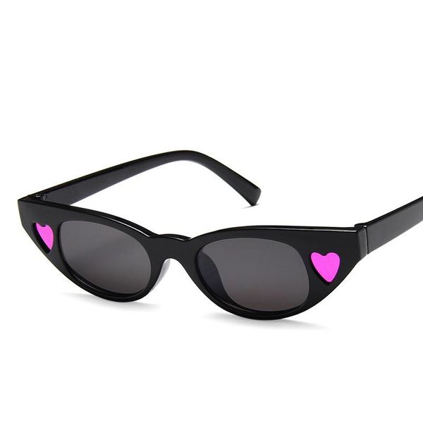 sunglasses trendy women fashionable love heart eyeglasses retro colorful two-tone lens glasses wholesale, White;black
sunglasses trendy women fashionable love heart eyeglasses retro colorful two-tone lens glasses wholesale, White;black