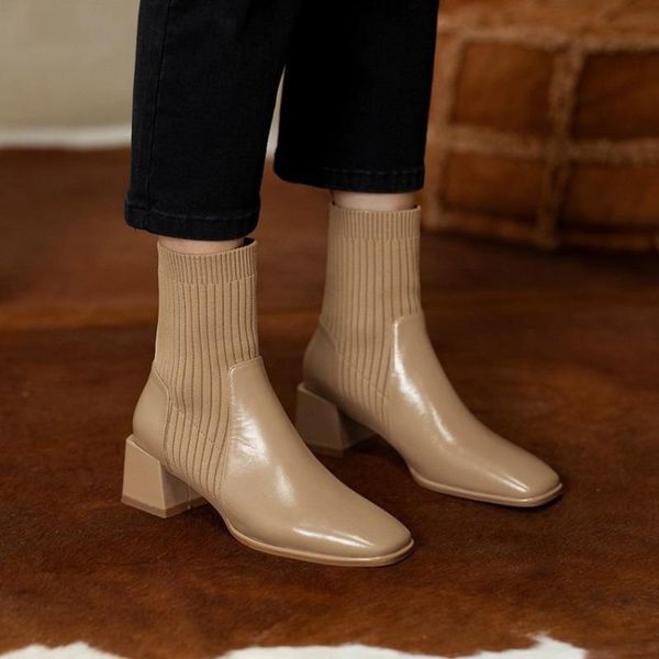 boots low tube female pu solid color square heel large size sleeve mid-heel autumn and winter rubber-soled short, Black
boots low tube female pu solid color square heel large size sleeve mid-heel autumn and winter rubber-soled short, Black